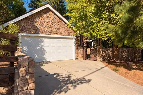 Exterior - 29682 Hook Crk, Cedar Glen, CA 92321 photo 12 of 25