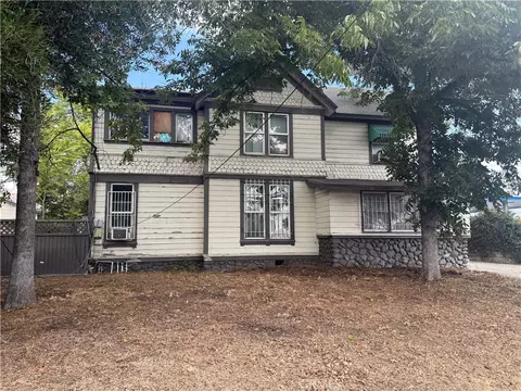 125 W Orange Grv, Pomona, CA 91768