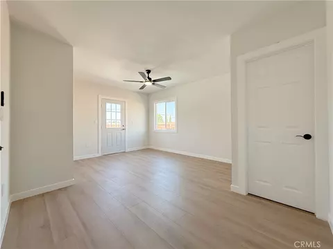 Living - 917 W 130th St, Compton, CA 90222 photo 5 of 5