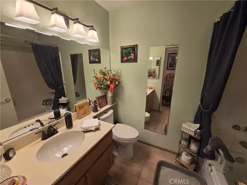 Bath - 2627 Tundar Cir, Corona, CA 92879 photo 1 of 2