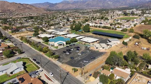 View/Area - 33593 Pecan, Yucaipa, CA 92399 photo 5 of 9
