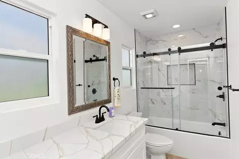 Bath - 675 N Rick St, Orange, CA 92869 photo 5 of 5