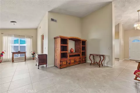 Living - 4317 Gettysburg, Chino, CA 91710 photo 4 of 6