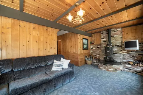 Living - 1700 S Way, Lake Arrowhead, CA 92352 photo 2 of 2