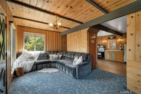 Living - 1700 S Way, Lake Arrowhead, CA 92352 photo 1 of 2