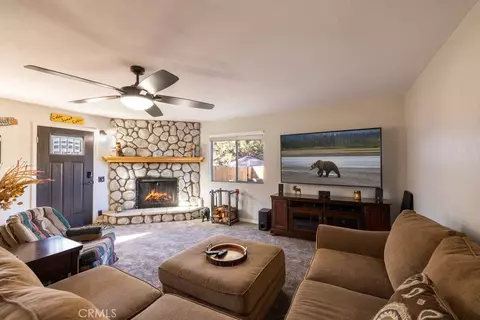 Living - 2110 7th Ln, Big Bear City, CA 92314 photo 4 of 4