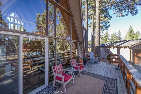 Exterior - 2110 7th Ln, Big Bear City, CA 92314 photo 4 of 11