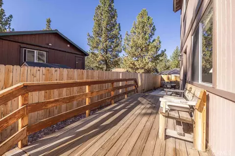 Exterior - 2110 7th Ln, Big Bear City, CA 92314 photo 7 of 11