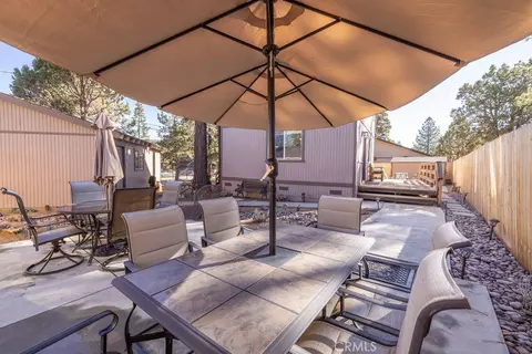 Exterior - 2110 7th Ln, Big Bear City, CA 92314 photo 8 of 11