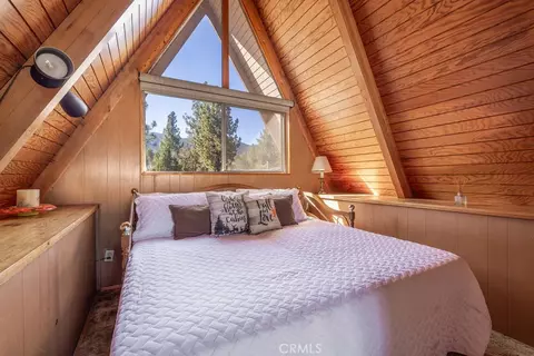 Bedroom - 2110 7th Ln, Big Bear City, CA 92314 photo 5 of 8
