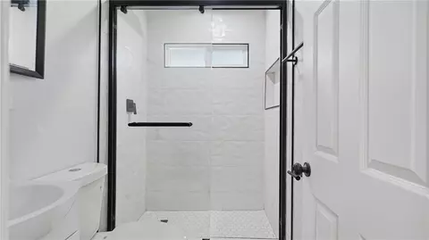 Bath - 555 W Morgan, Rialto, CA 92376 photo 1 of 3