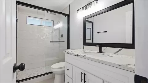 Bath - 555 W Morgan, Rialto, CA 92376 photo 2 of 3