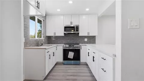 Kitchen - 555 W Morgan, Rialto, CA 92376 photo 3 of 4