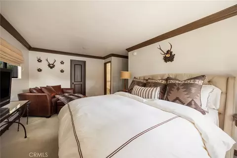 Bedroom - 28103 Point Hamiltair, Lake Arrowhead, CA 92352 photo 7 of 8