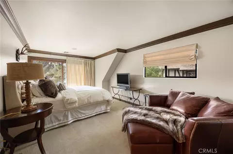 Bedroom - 28103 Point Hamiltair, Lake Arrowhead, CA 92352 photo 6 of 8