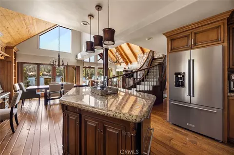 Kitchen - 28103 Point Hamiltair, Lake Arrowhead, CA 92352 photo 3 of 3