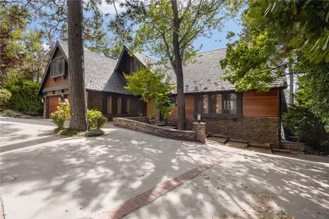 Exterior - 28103 Point Hamiltair, Lake Arrowhead, CA 92352 photo 4 of 10