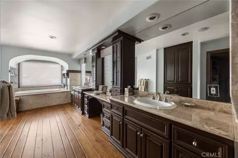 Bath - 28103 Point Hamiltair, Lake Arrowhead, CA 92352 photo 7 of 7