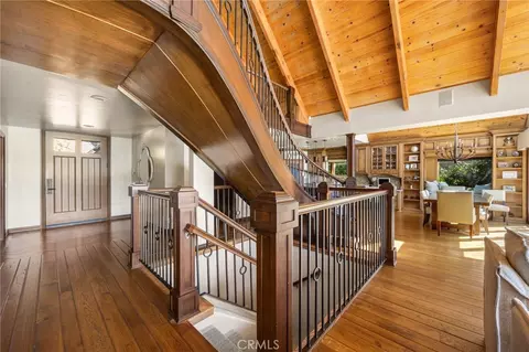 Entry Way - 28103 Point Hamiltair, Lake Arrowhead, CA 92352 photo 1 of 3