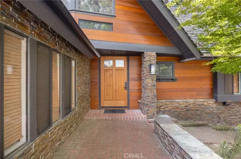 Exterior - 28103 Point Hamiltair, Lake Arrowhead, CA 92352 photo 5 of 10