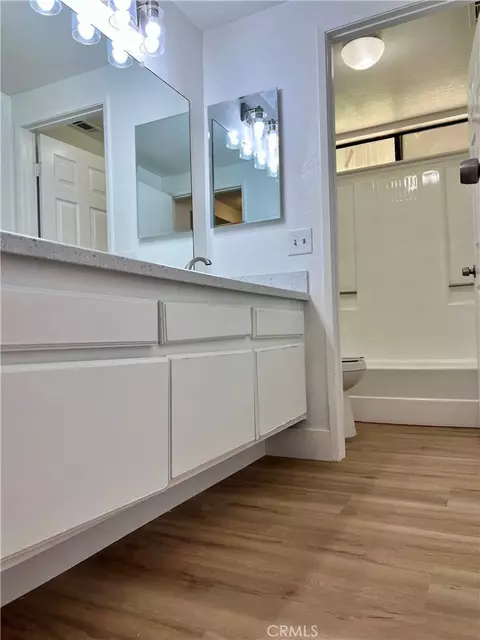 Bath - 5941 Grinnell Dr, Riverside, CA 92509 photo 1 of 3