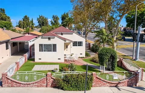 10970 Ruth St, Lynwood, CA 90262