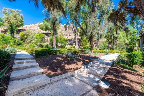 Exterior - 4679 Maxwell Ct, Riverside, CA 92501 photo 5 of 10