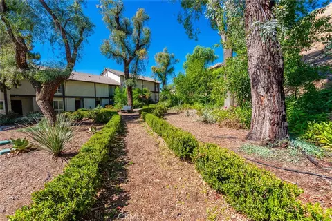 Exterior - 4679 Maxwell Ct, Riverside, CA 92501 photo 6 of 10