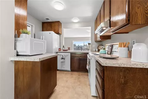 Kitchen - 4679 Maxwell Ct, Riverside, CA 92501 photo 1 of 2