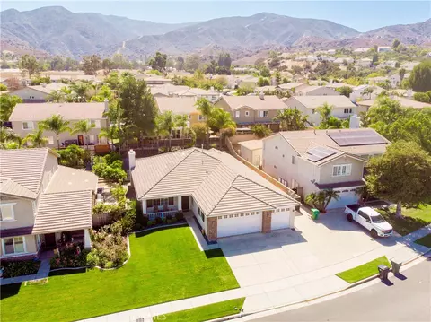 View/Area - 1330 Stuart Cir, Corona, CA 92882 photo 1 of 4