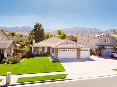 1330 Stuart Cir, Corona, CA 92882