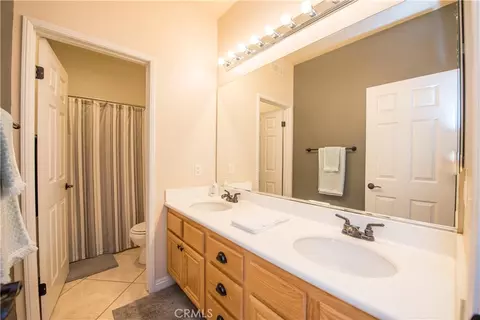Bath - 1330 Stuart Cir, Corona, CA 92882 photo 3 of 3