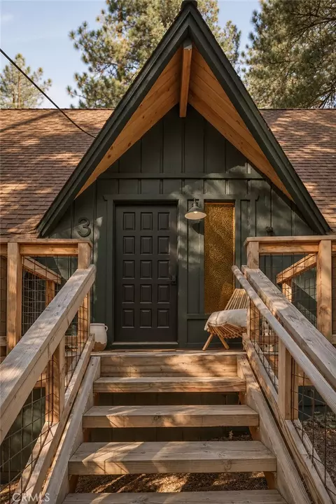 Exterior - 385 Birchwood, Lake Arrowhead, CA 92352 photo 6 of 8