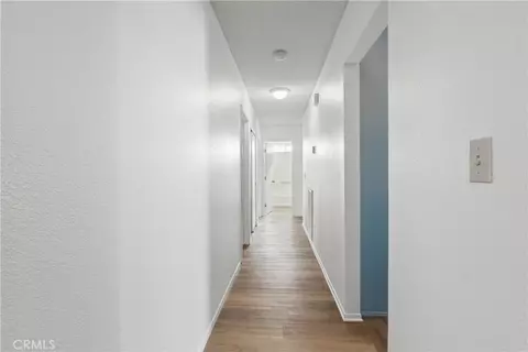 Entry Way - 10323 Shahaptain, Hesperia, CA 92345 photo 1 of 1