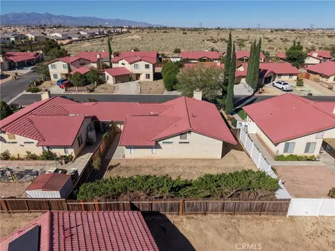 View/Area - 10323 Shahaptain, Hesperia, CA 92345 photo 5 of 7