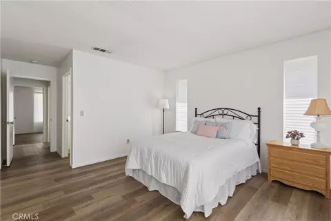 Bedroom - 10323 Shahaptain, Hesperia, CA 92345 photo 3 of 3