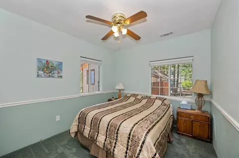 Bedroom - 171 Bambi Trl, Crestline, CA 92325 photo 5 of 10