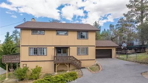 Exterior - 1310 Malabar Way, Big Bear City, CA 92314 photo 4 of 9