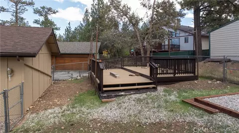 Exterior - 1310 Malabar Way, Big Bear City, CA 92314 photo 6 of 9