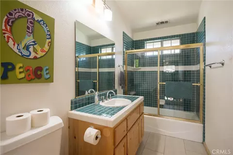 Bath - 1310 Malabar Way, Big Bear City, CA 92314 photo 3 of 3