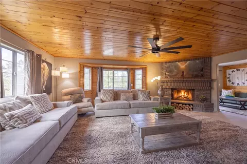 Living - 1310 Malabar Way, Big Bear City, CA 92314 photo 5 of 6