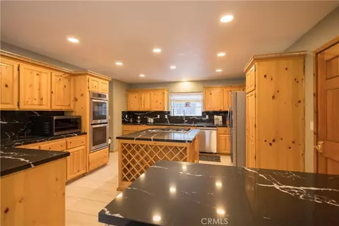 Kitchen - 1310 Malabar Way, Big Bear City, CA 92314 photo 3 of 3