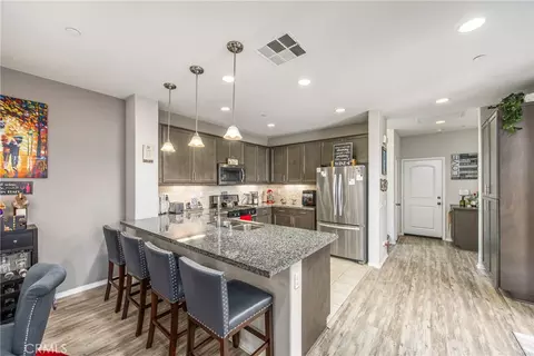 Kitchen - 4953 Cedarbrook Ln, Riverside, CA 92504 photo 1 of 3