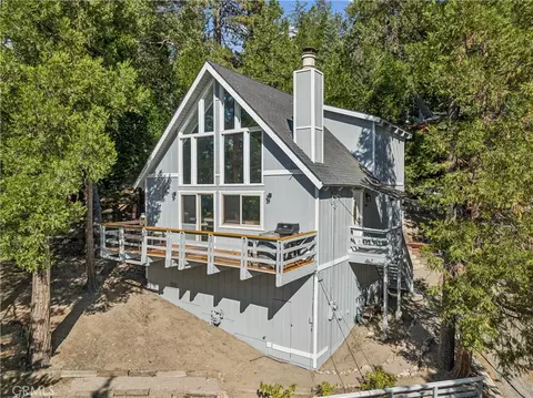 401 Grass Vly, Lake Arrowhead, CA 92352