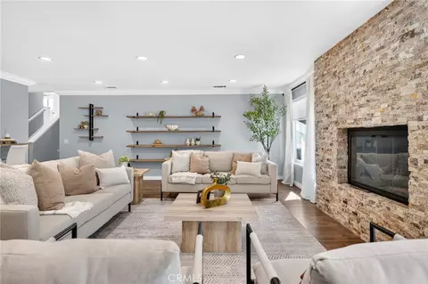 Living - 1016 La Feliz, Redlands, CA 92373 photo 3 of 7