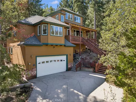 Exterior - 266 El Dorado Dr, Lake Arrowhead, CA 92352 photo 9 of 9