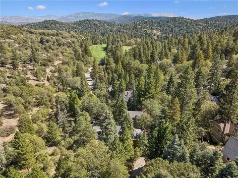View/Area - 266 El Dorado Dr, Lake Arrowhead, CA 92352 photo 5 of 5
