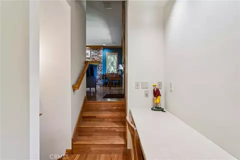 Entry Way - 266 El Dorado Dr, Lake Arrowhead, CA 92352 photo 1 of 4