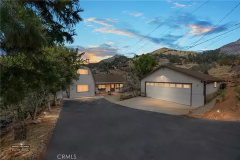 125 Dawson Dr, Wofford Heights, CA 93285