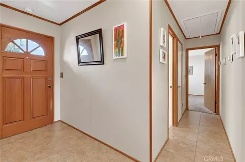 Entry Way - 232 Sunset, Lake Arrowhead, CA 92352 photo 2 of 4